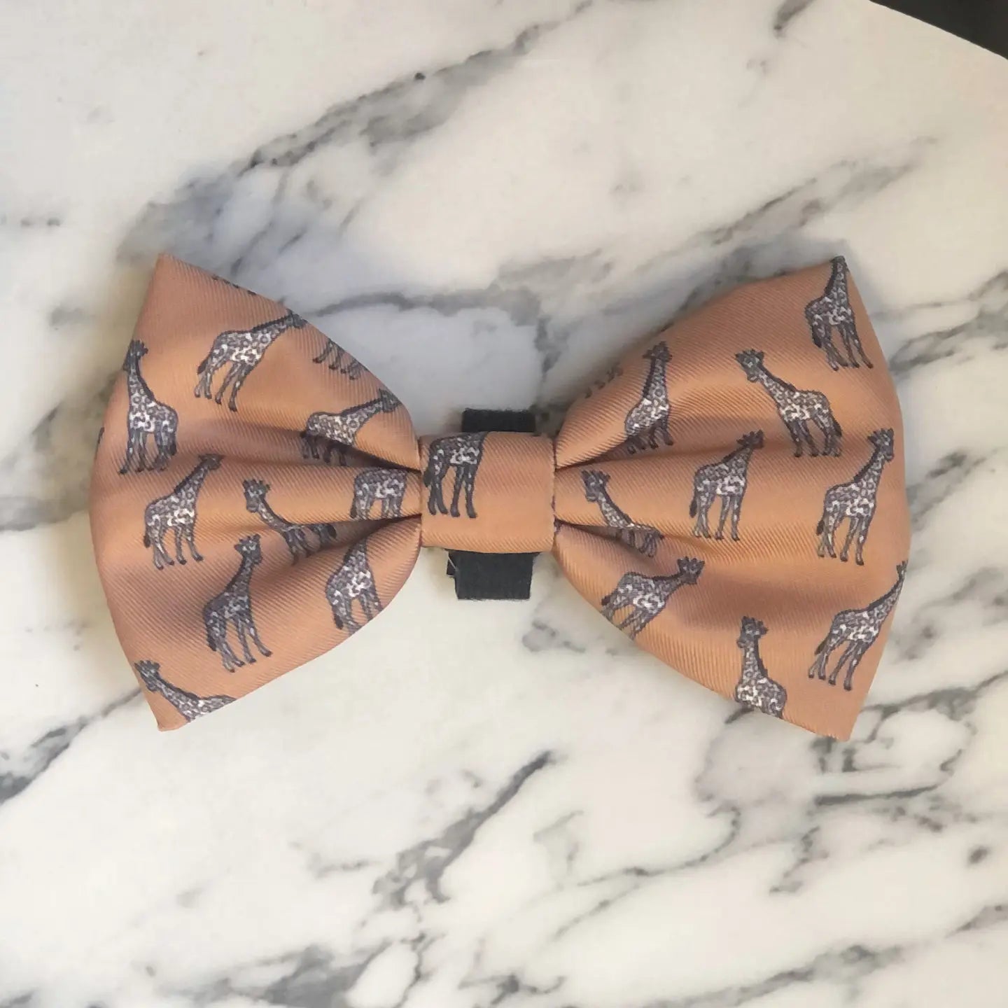 Giraffic Park Bow Tie