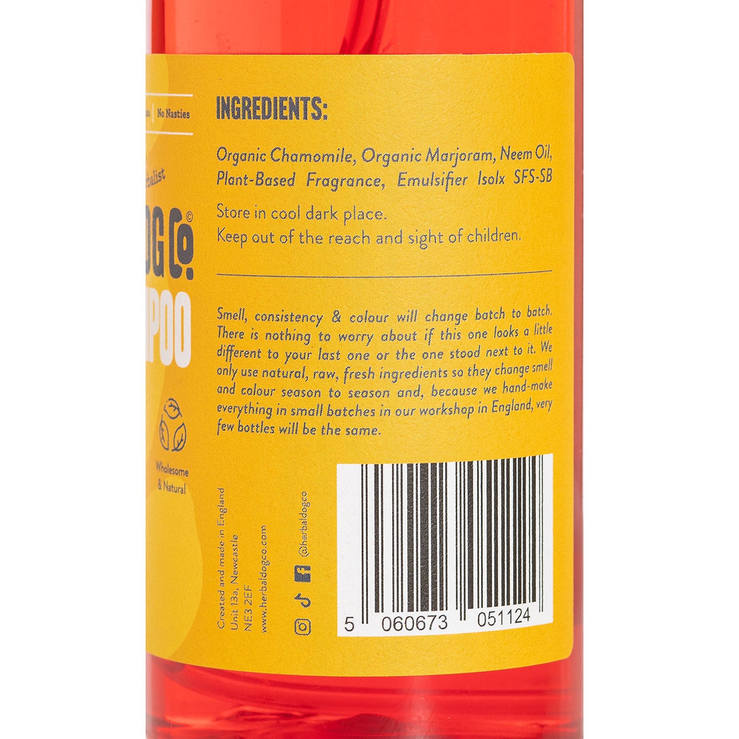 Herbal Dog Co Raspberry and Vanilla | Botanical Instant Freshening Dry Shampoo: The Effortless Bath in a Bottle Every Dog Owner Needs