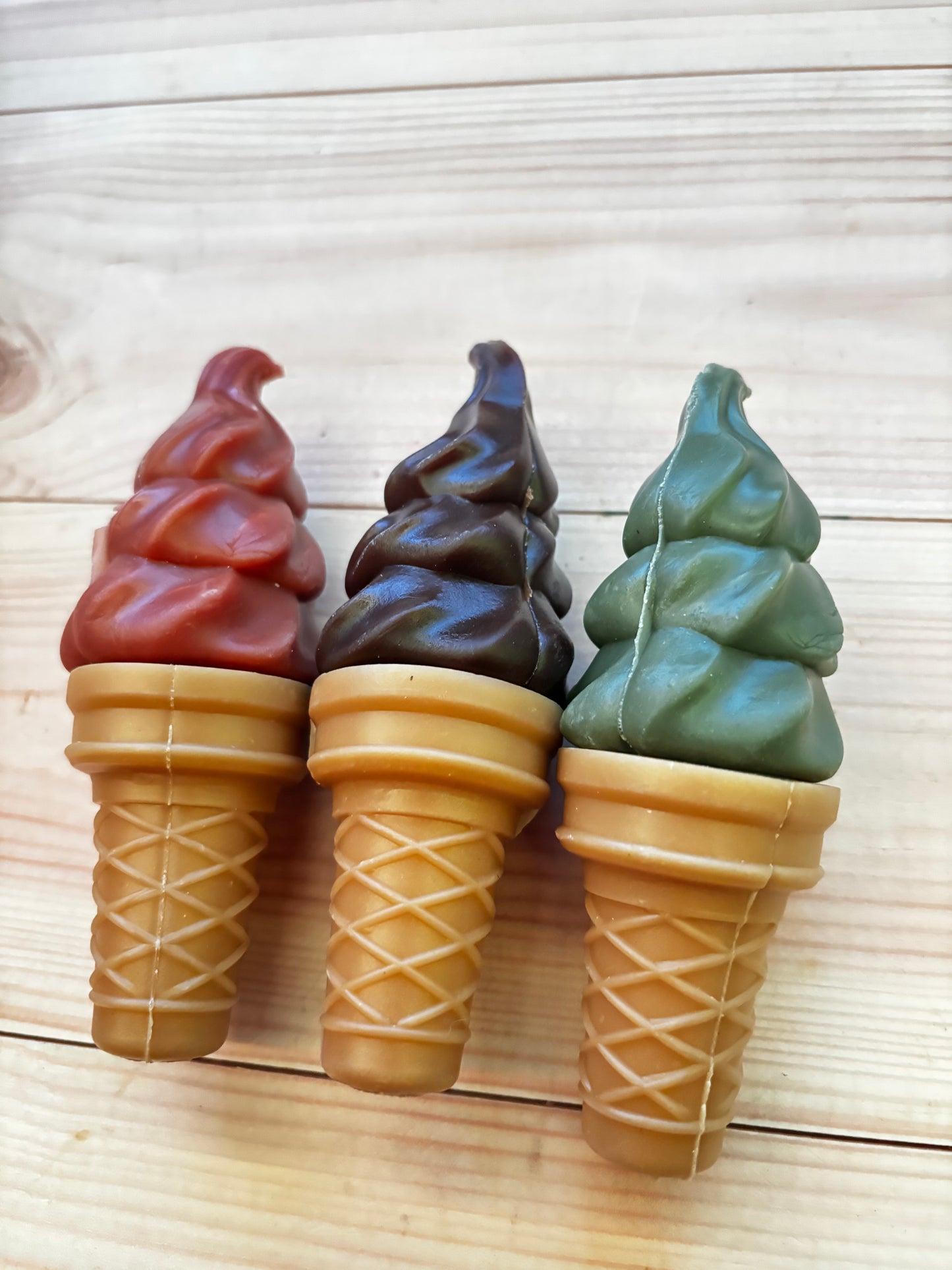 Apple, Blueberry Or Strawberry Large Ice Cream Fruit Chews