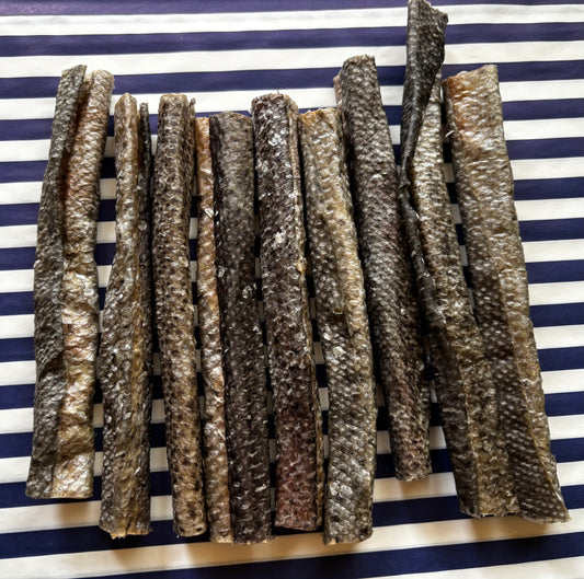 Salmon & Trout Skin Rolls For Dogs Single Stick or 50g Portions
