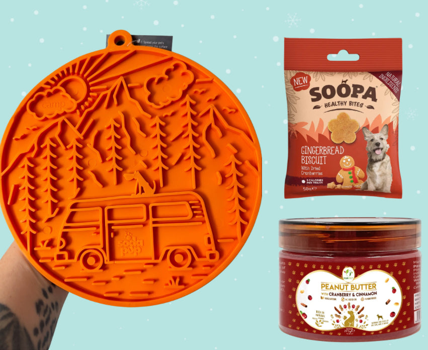 Christmas gifting bundle Licki Mat Edition with Christmas card and decorated box